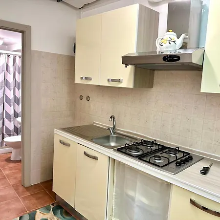 Апартаменты Brezza Marina *