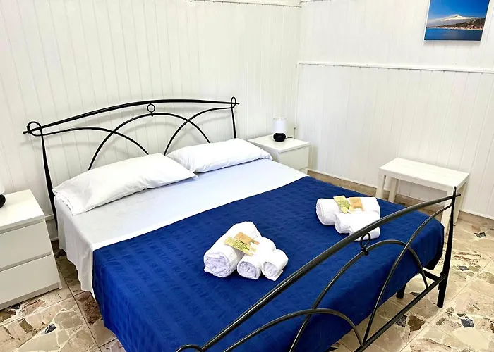 Brezza Marina * ジャルディーニ・ナクソス