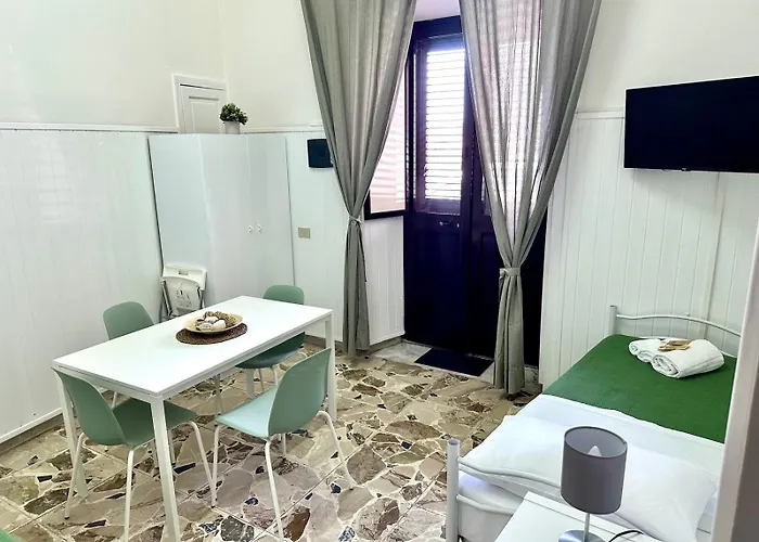 アパート Brezza Marina ジャルディーニ・ナクソス